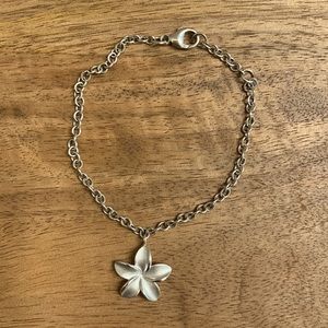 Sterling silver flower bracelet NWOT